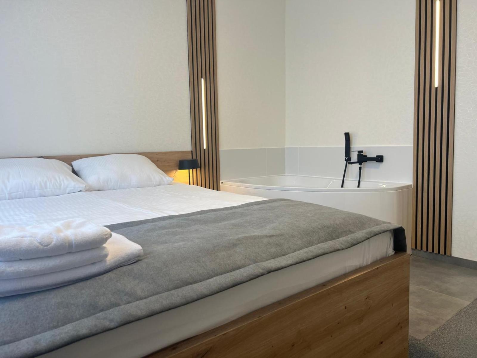 Plonia Resort Ngoại thất bức ảnh